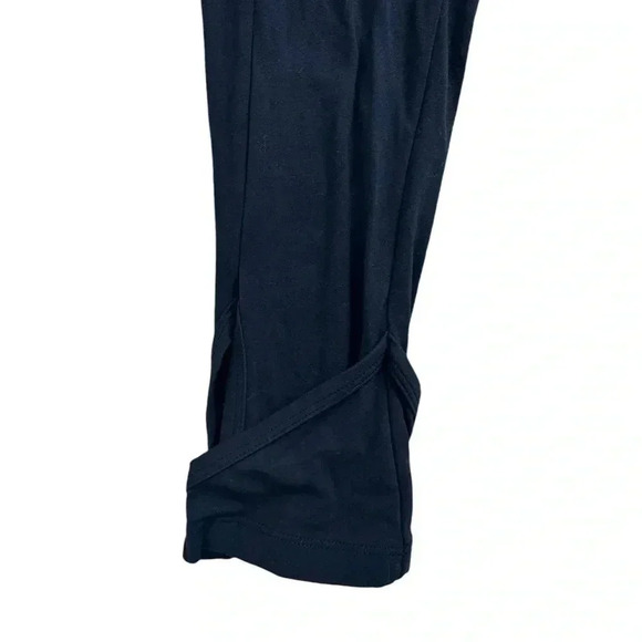 Gymshark Women's Solid Black Training Cropped Leggings Size Small With Ankle Cut - Picture 11 of 12